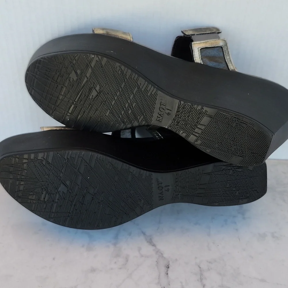 NAOT TREASURE WEDGE SANDALS - Picture 7 of 10